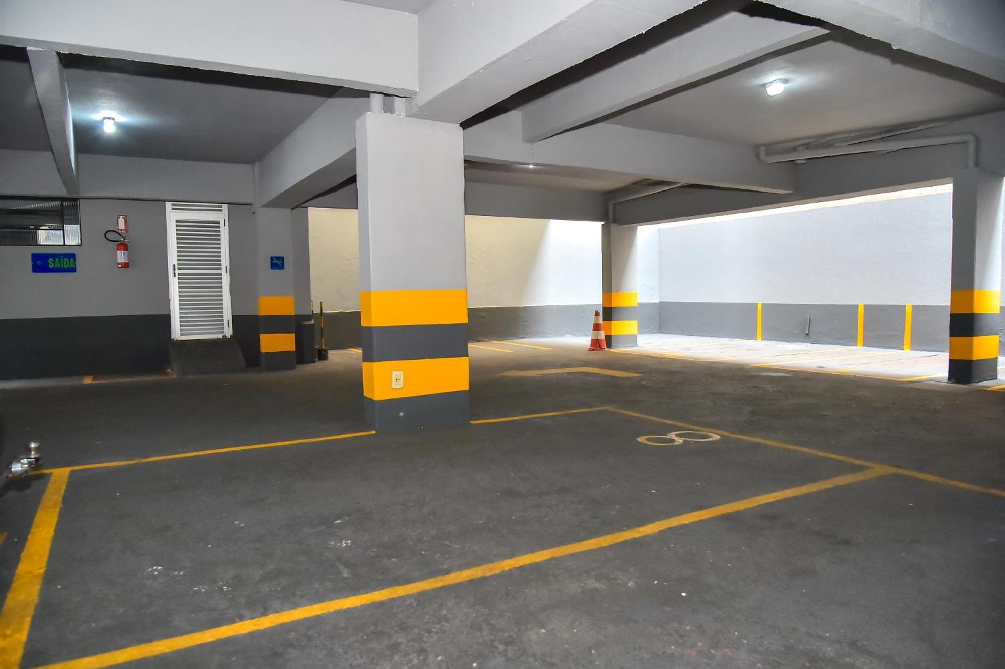 Hotel Buriti Stop (Adults Only) Goiânia Eksteriør bilde
